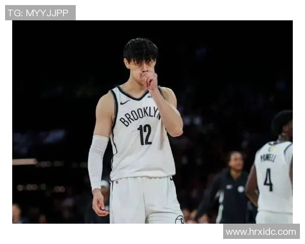 曾凡博的篮球之路:从青涩少年到职业赛场的奋斗历程与成长故事 曾凡博的篮球之路:从青涩少年到职业赛场的奋斗历程与成长故事